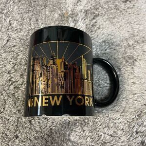 22 karat gold New York New York travel mug
